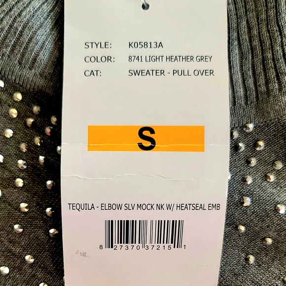 Lovely BY DESIGN Studded Mock Neck Dove Grey Sweater Size Small - Picture 3 of 6